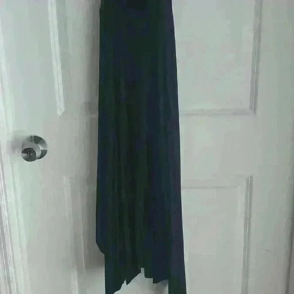 Black TART Halter Deep V dress. SZ XS. - Picture 5 of 7